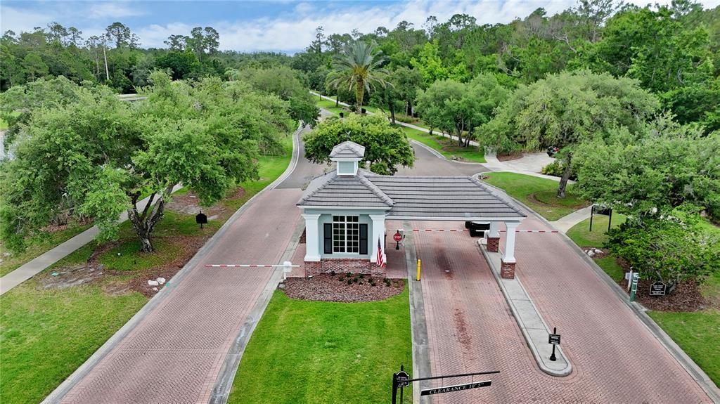 For Sale: $500,000 (4 beds, 3 baths, 2475 Square Feet)