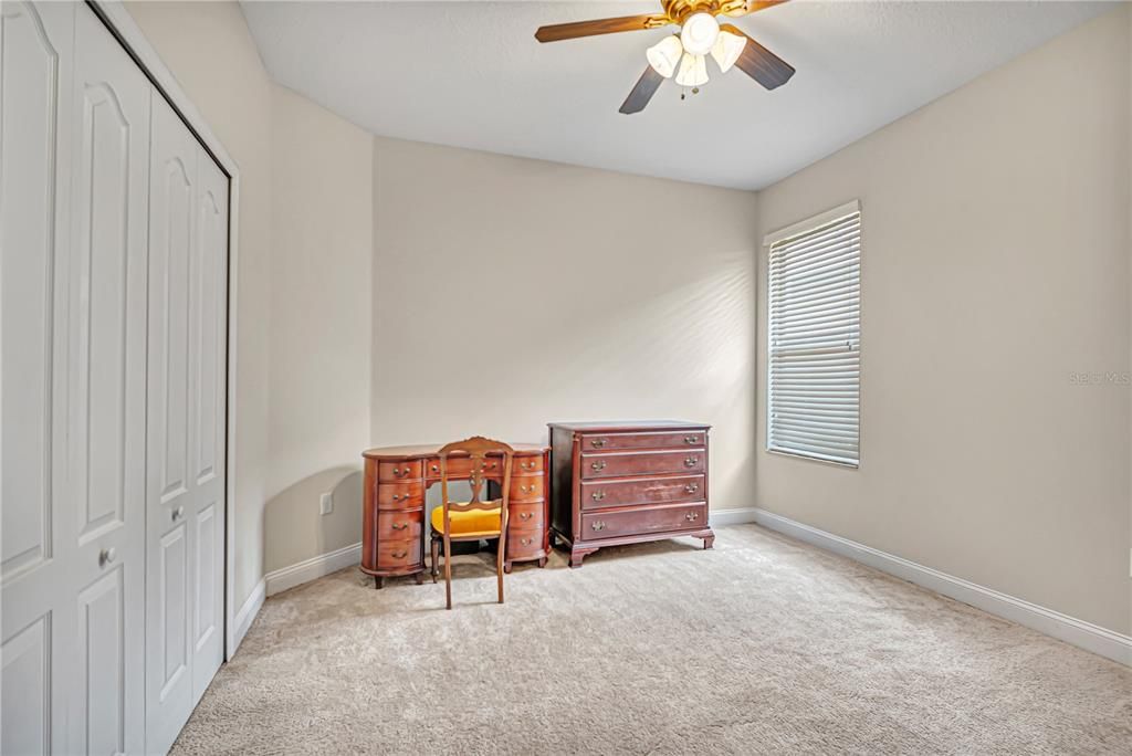 For Sale: $500,000 (4 beds, 3 baths, 2475 Square Feet)