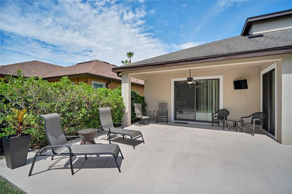For Sale: $500,000 (4 beds, 3 baths, 2475 Square Feet)