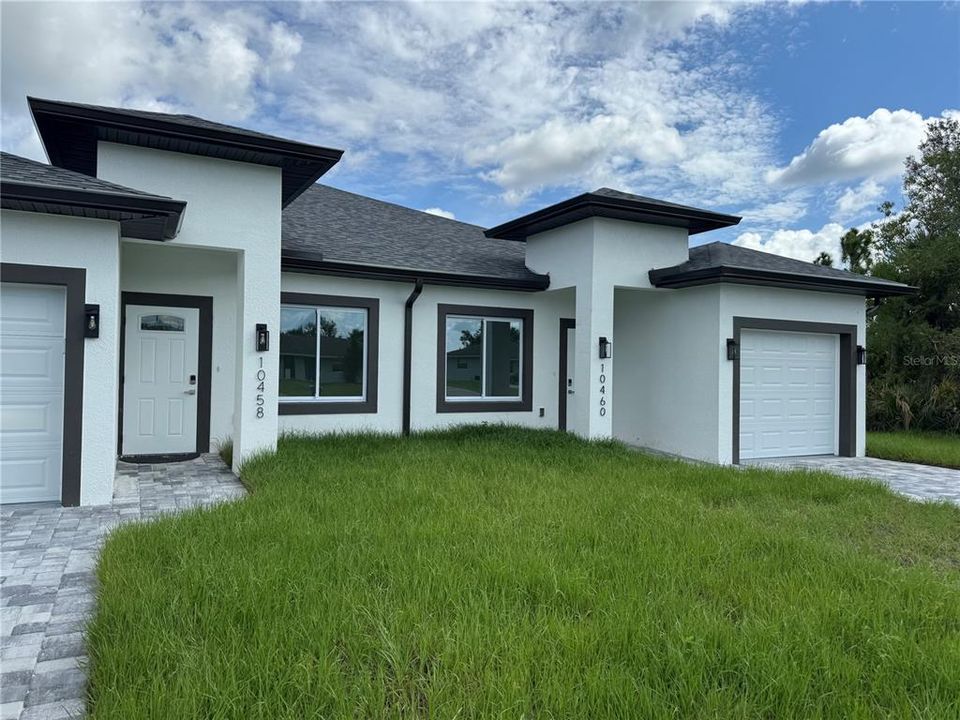For Rent: $1,900 (3 beds, 2 baths, 1150 Square Feet)