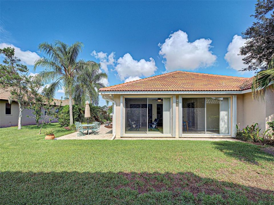 For Sale: $430,000 (3 beds, 2 baths, 2351 Square Feet)