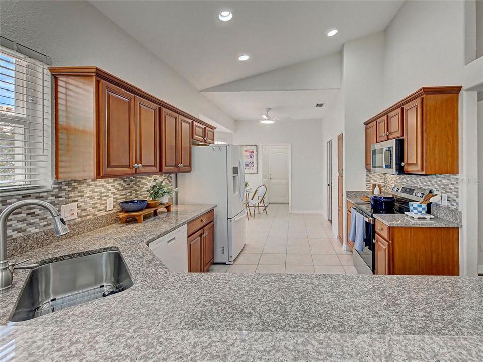 For Sale: $430,000 (3 beds, 2 baths, 2351 Square Feet)