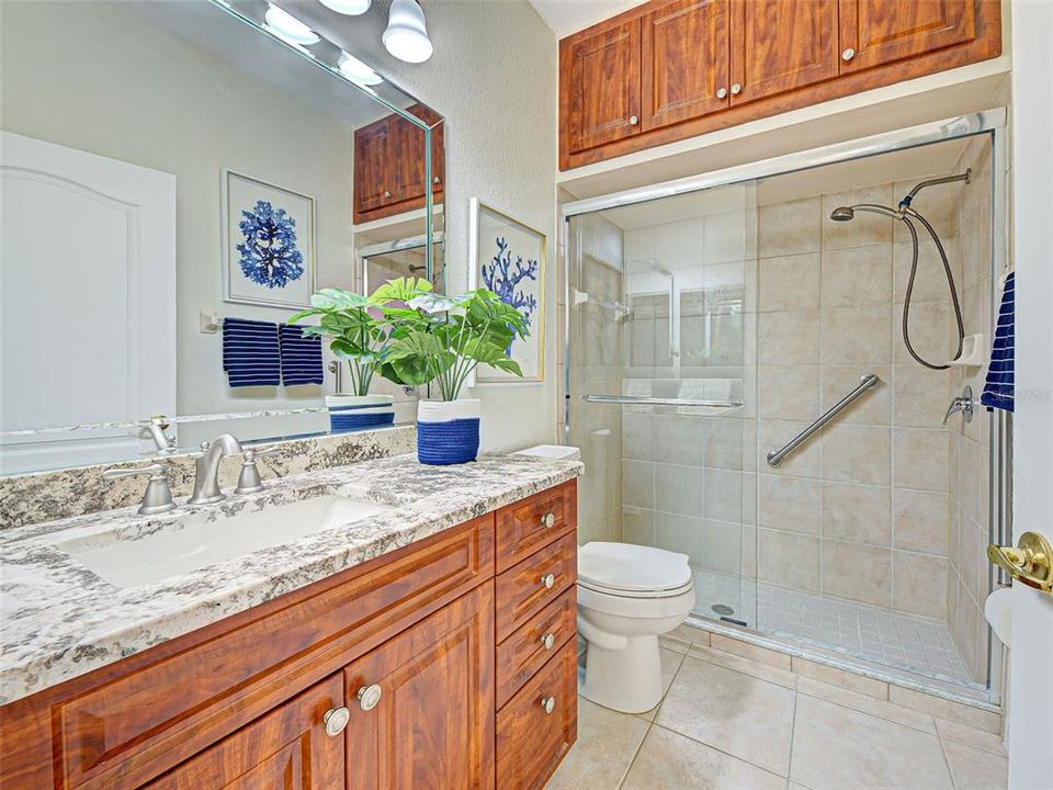For Sale: $430,000 (3 beds, 2 baths, 2351 Square Feet)