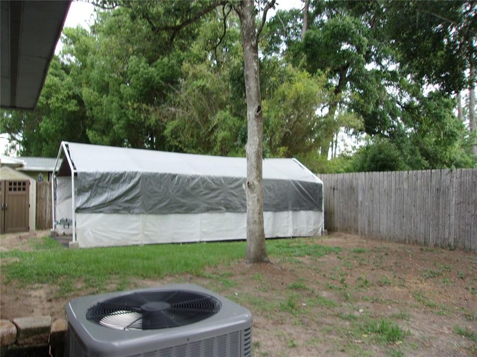 En Venta: $250,000 (3 camas, 2 baños, 1272 Pies cuadrados)