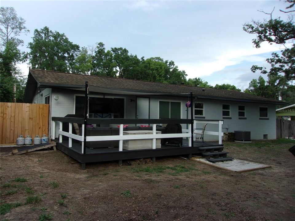 En Venta: $250,000 (3 camas, 2 baños, 1272 Pies cuadrados)