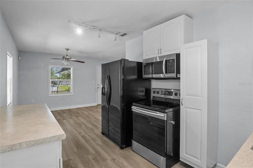 En Venta: $279,900 (2 camas, 1 baños, 720 Pies cuadrados)