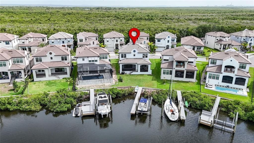 На продажу: $989,900 (3 спален, 2 ванн, 2447 Квадратных фут)