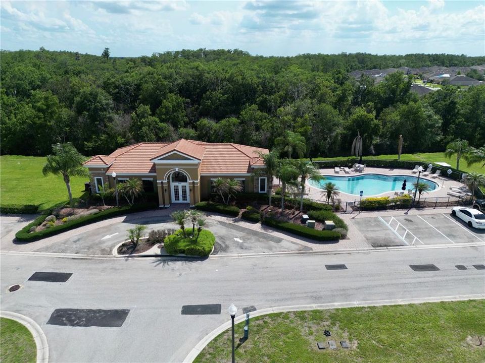 For Sale: $270,000 (4 beds, 3 baths, 1606 Square Feet)