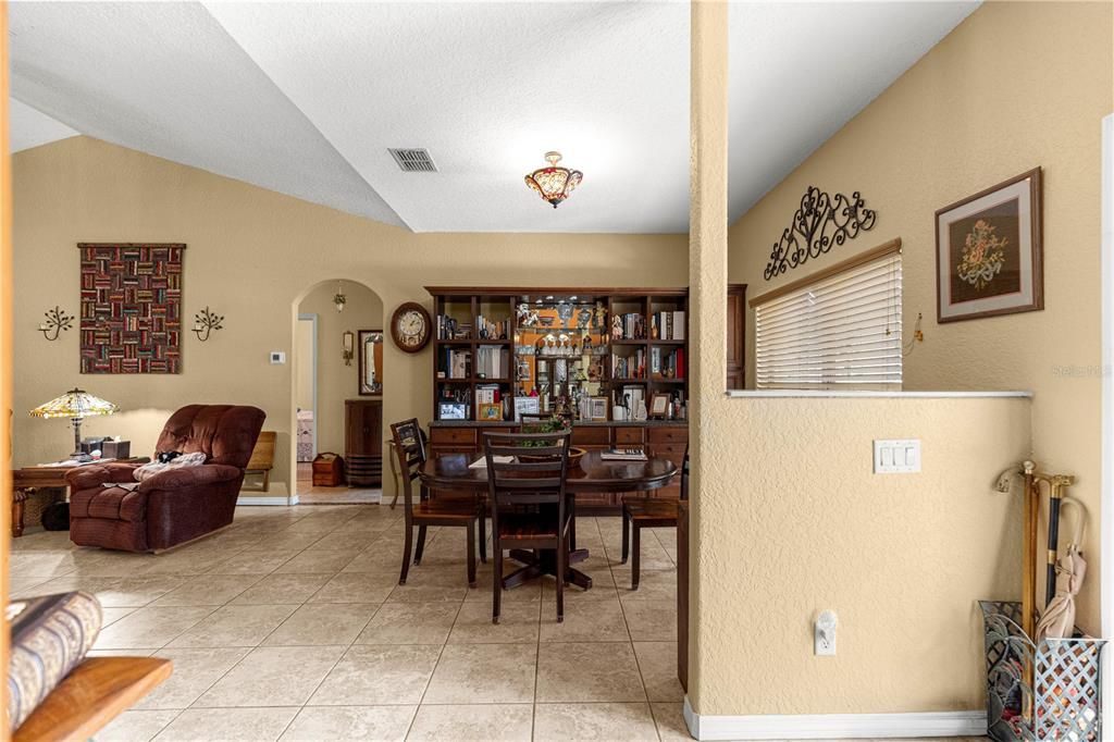 For Sale: $499,900 (4 beds, 3 baths, 2913 Square Feet)