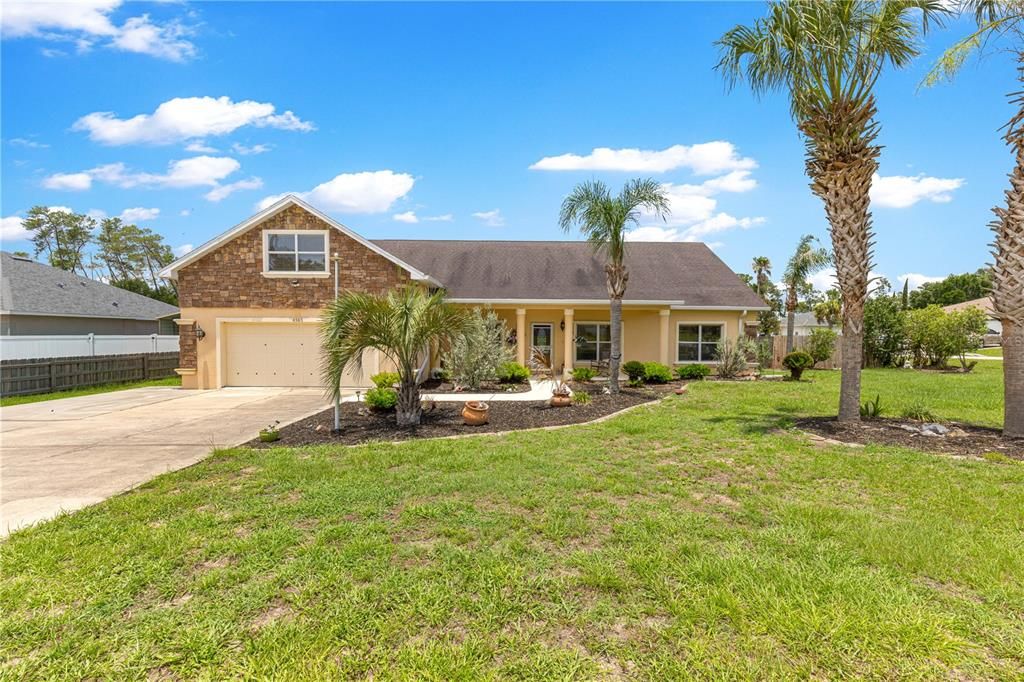 For Sale: $499,900 (4 beds, 3 baths, 2913 Square Feet)