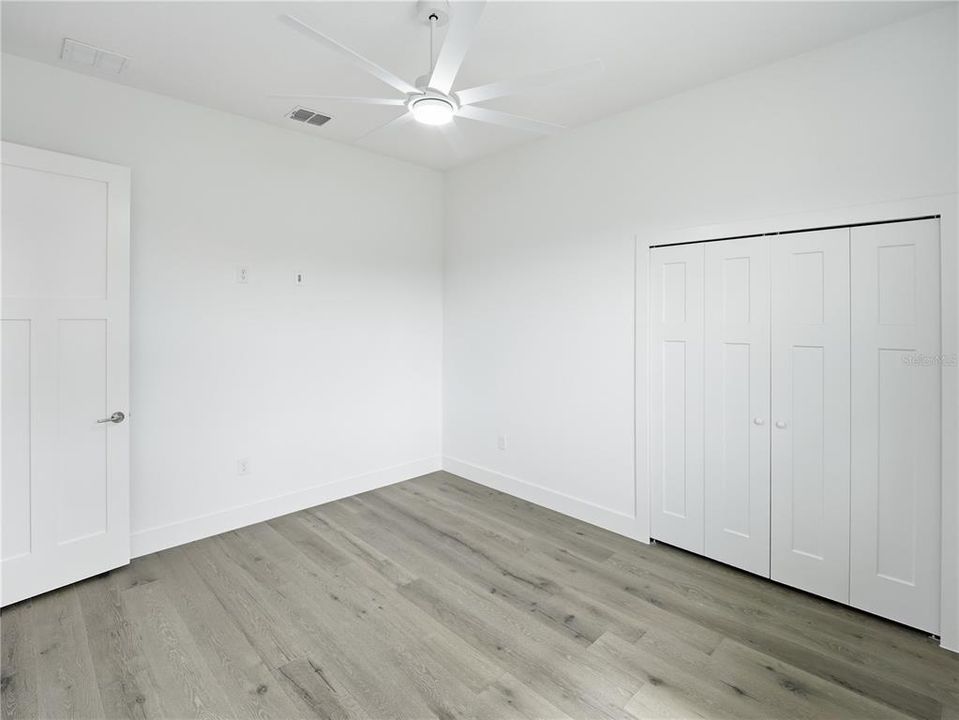 En Venta: $799,000 (4 camas, 2 baños, 2527 Pies cuadrados)