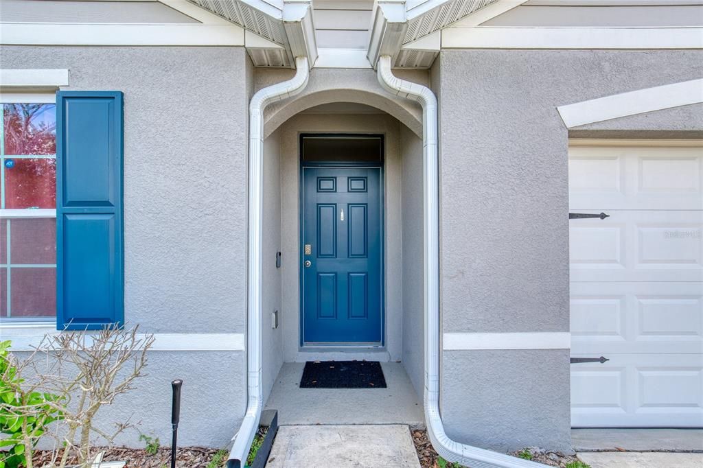 For Sale: $329,000 (4 beds, 2 baths, 1836 Square Feet)