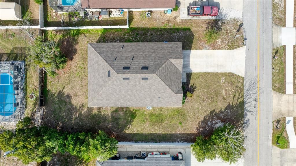 For Sale: $329,000 (4 beds, 2 baths, 1836 Square Feet)