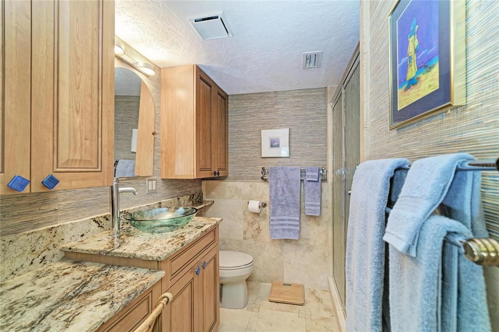 For Sale: $725,000 (2 beds, 2 baths, 1349 Square Feet)