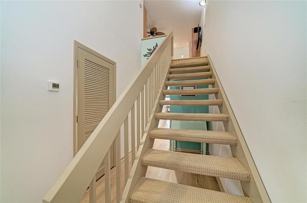 For Sale: $725,000 (2 beds, 2 baths, 1349 Square Feet)