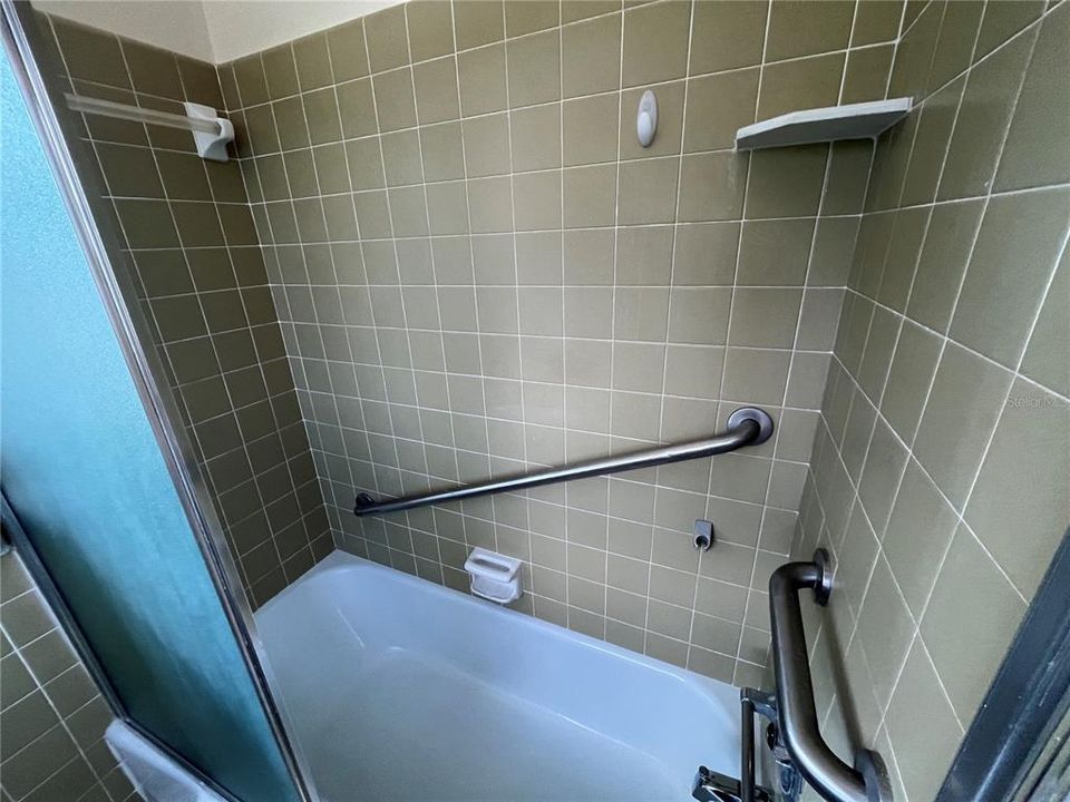 В аренду: $2,800 (4 спален, 3 ванн, 2490 Квадратных фут)