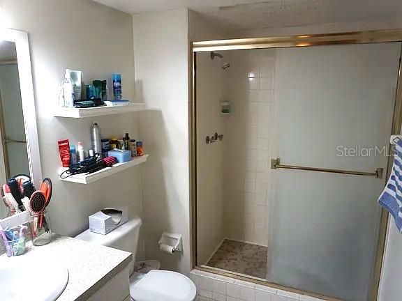 For Rent: $1,900 (2 beds, 2 baths, 934 Square Feet)