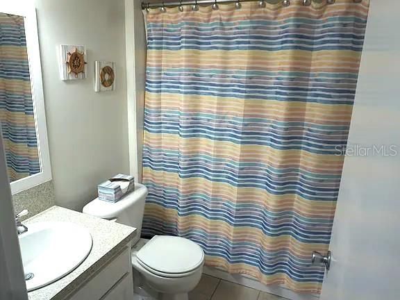 For Rent: $1,900 (2 beds, 2 baths, 934 Square Feet)