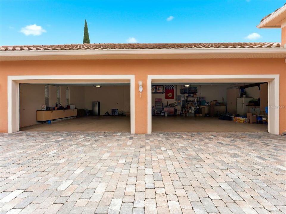 For Sale: $825,000 (4 beds, 3 baths, 3398 Square Feet)