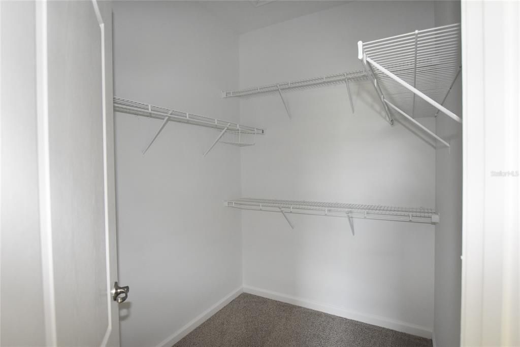 For Rent: $2,900 (5 beds, 3 baths, 2858 Square Feet)