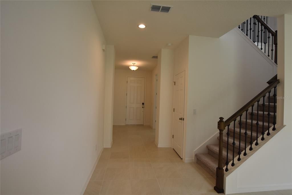 For Rent: $2,900 (5 beds, 3 baths, 2858 Square Feet)