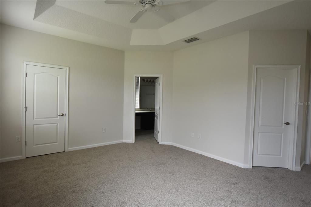 For Rent: $2,900 (5 beds, 3 baths, 2858 Square Feet)