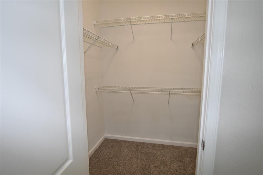 For Rent: $2,900 (5 beds, 3 baths, 2858 Square Feet)