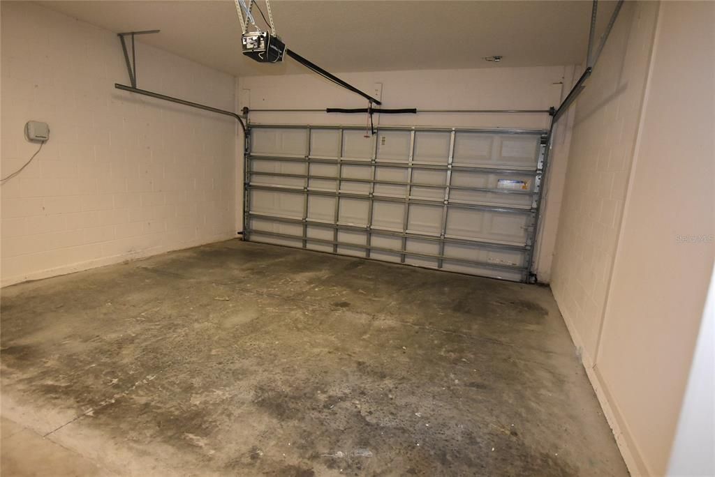 For Rent: $2,900 (5 beds, 3 baths, 2858 Square Feet)