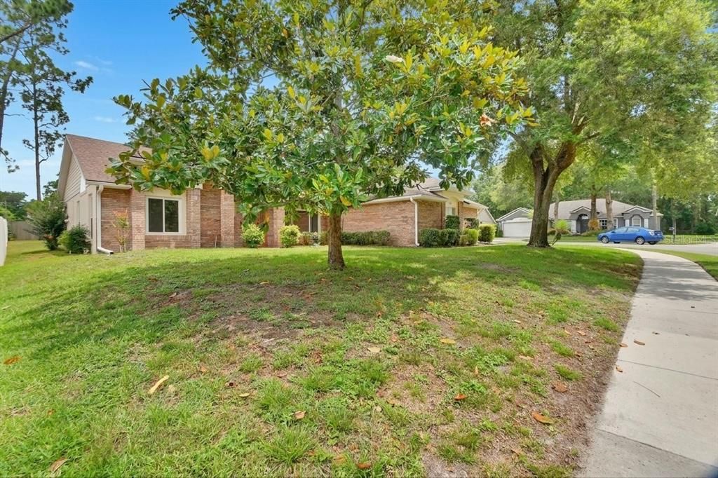 For Sale: $409,000 (3 beds, 2 baths, 2014 Square Feet)