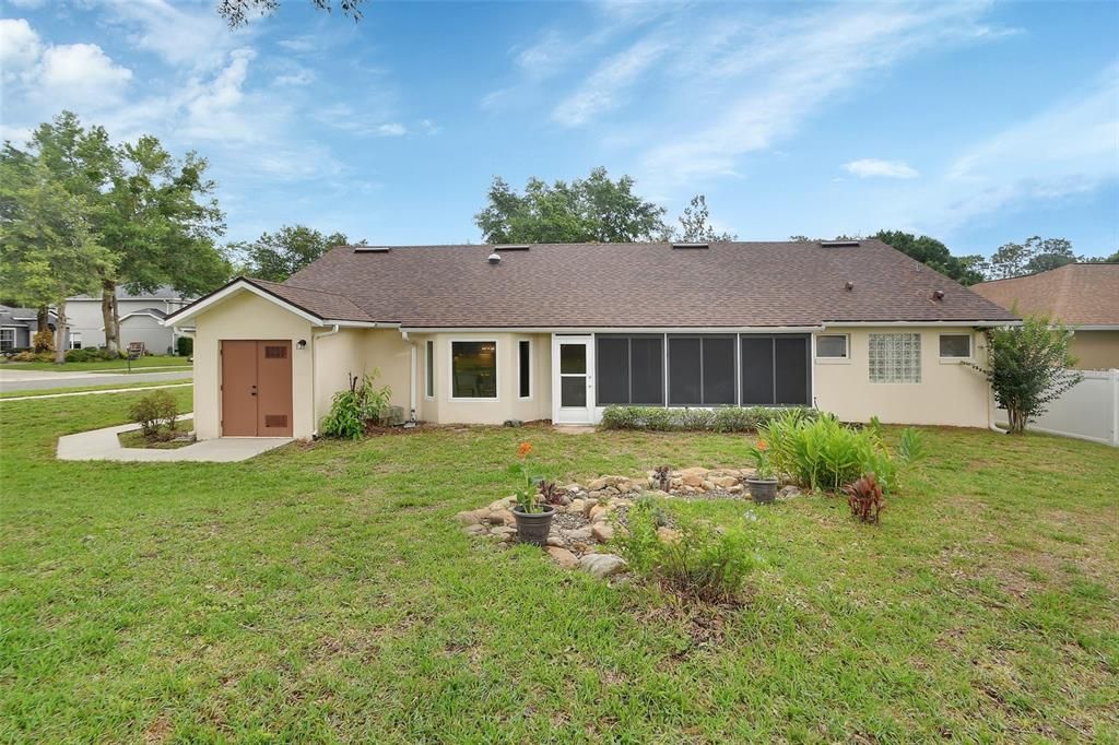 For Sale: $409,000 (3 beds, 2 baths, 2014 Square Feet)