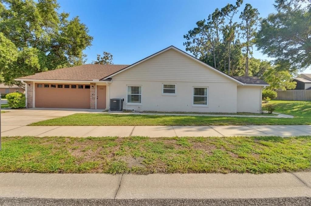For Sale: $409,000 (3 beds, 2 baths, 2014 Square Feet)