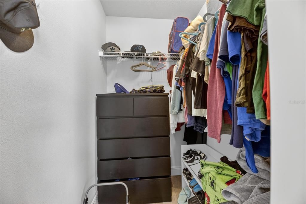 En Venta: $380,000 (3 camas, 2 baños, 1874 Pies cuadrados)