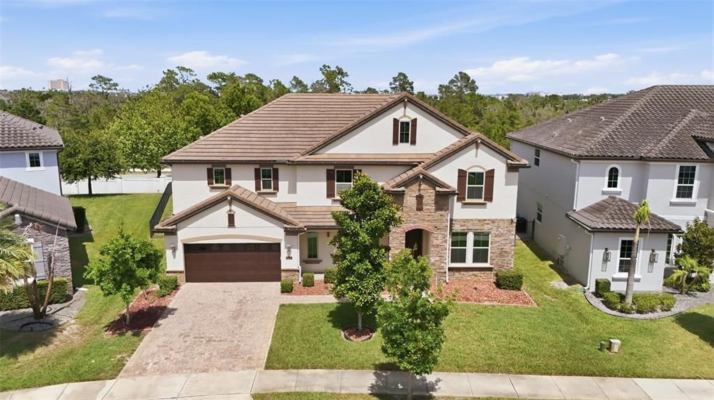 For Sale: $1,369,000 (4 beds, 4 baths, 3634 Square Feet)
