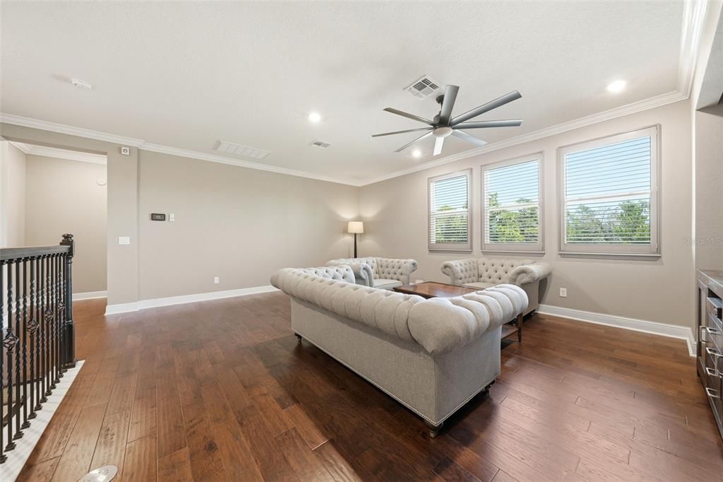 For Sale: $1,369,000 (4 beds, 4 baths, 3634 Square Feet)