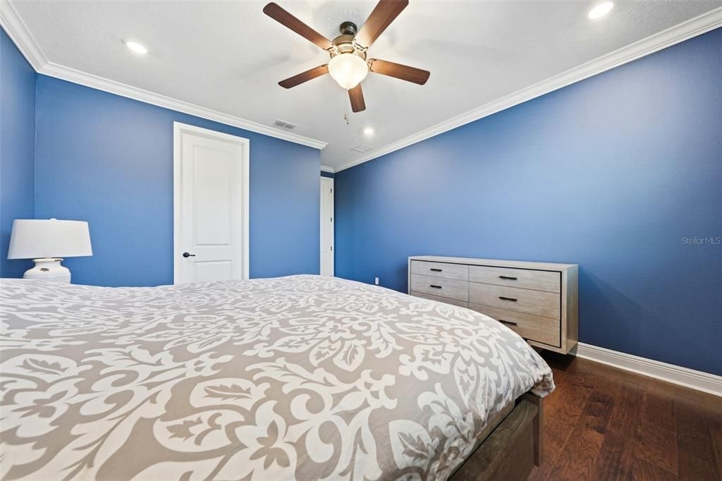 For Sale: $1,369,000 (4 beds, 4 baths, 3634 Square Feet)