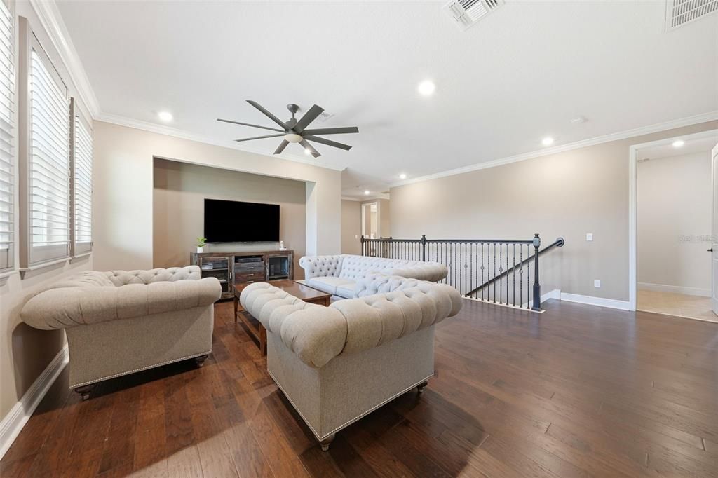 For Sale: $1,369,000 (4 beds, 4 baths, 3634 Square Feet)