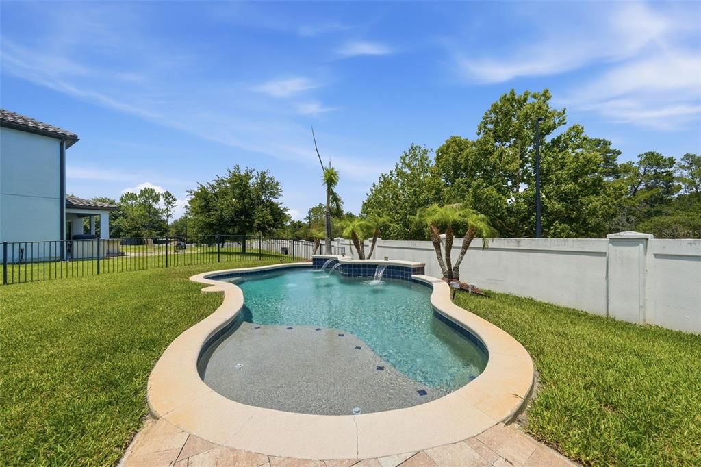 For Sale: $1,369,000 (4 beds, 4 baths, 3634 Square Feet)