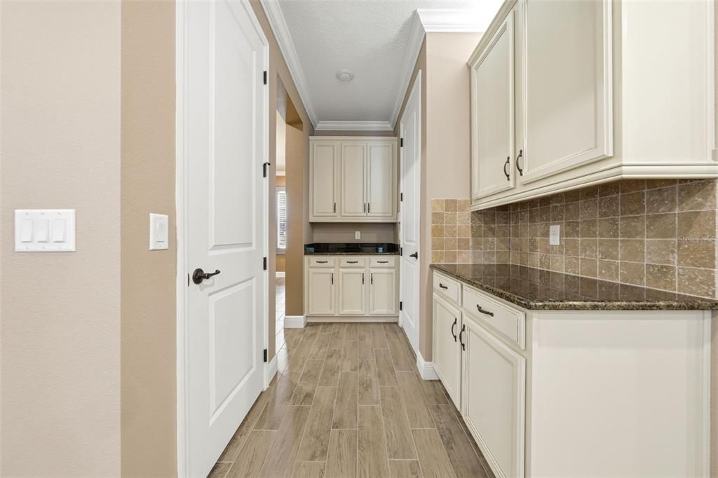 For Sale: $1,369,000 (4 beds, 4 baths, 3634 Square Feet)