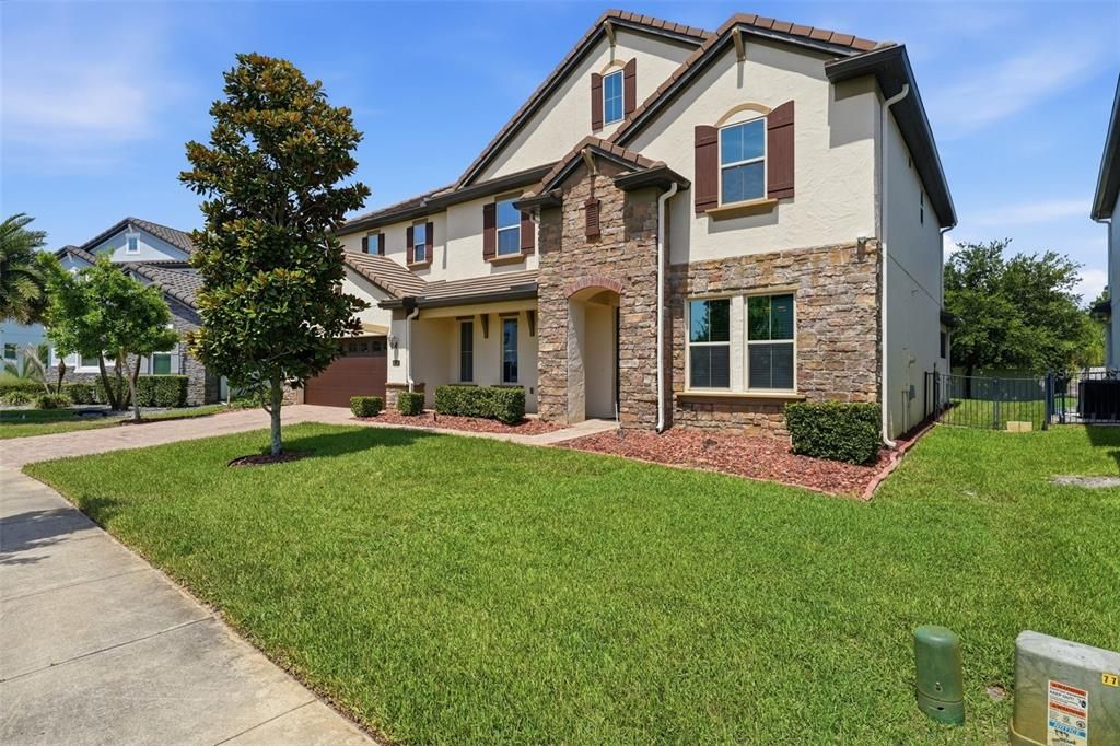 For Sale: $1,369,000 (4 beds, 4 baths, 3634 Square Feet)