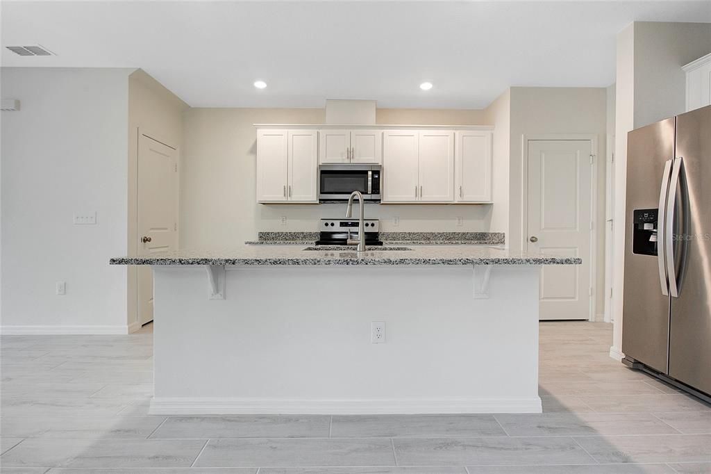 В аренду: $1,895 (3 спален, 2 ванн, 1505 Квадратных фут)