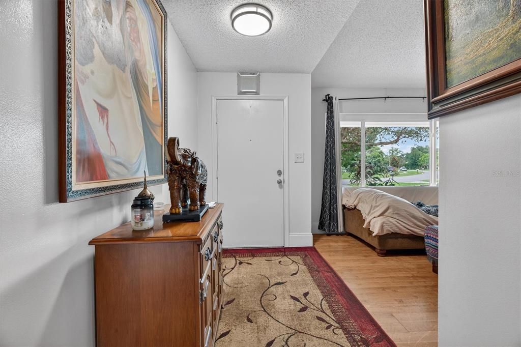En Venta: $415,000 (4 camas, 2 baños, 1538 Pies cuadrados)