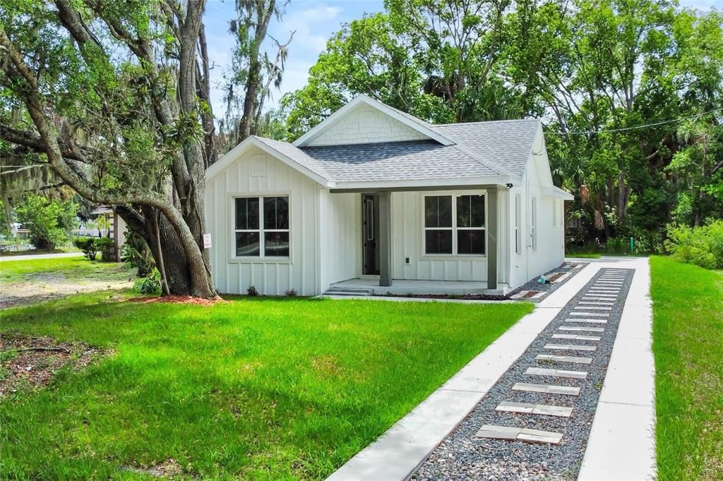На продажу: $349,999 (3 спален, 2 ванн, 1345 Квадратных фут)