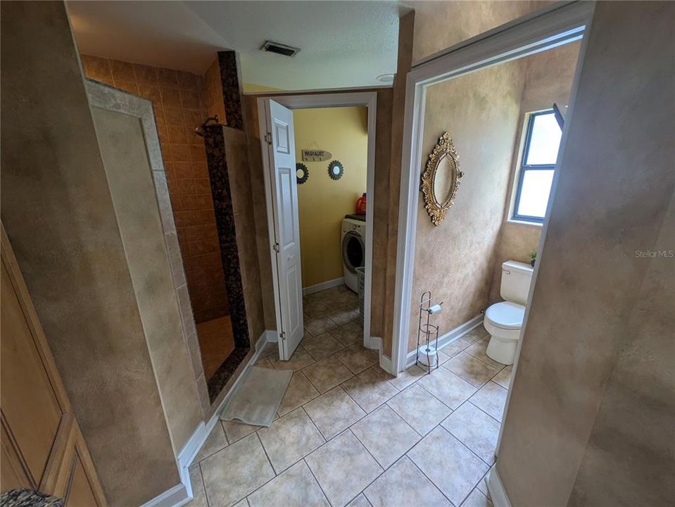 В аренду: $2,800 (3 спален, 2 ванн, 1781 Квадратных фут)