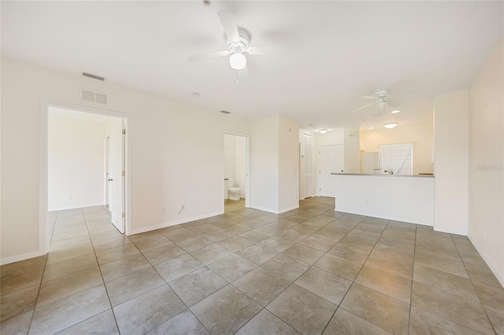 En Venta: $139,800 (2 camas, 2 baños, 924 Pies cuadrados)