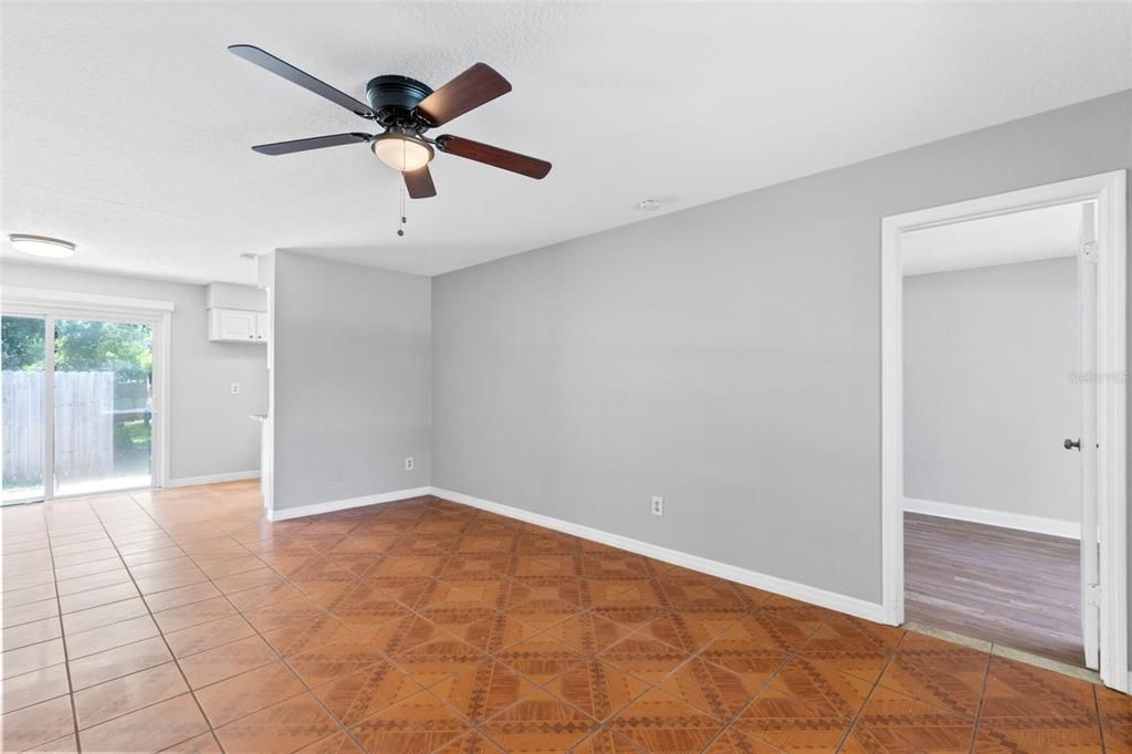 For Sale: $339,000 (4 beds, 2 baths, 1866 Square Feet)