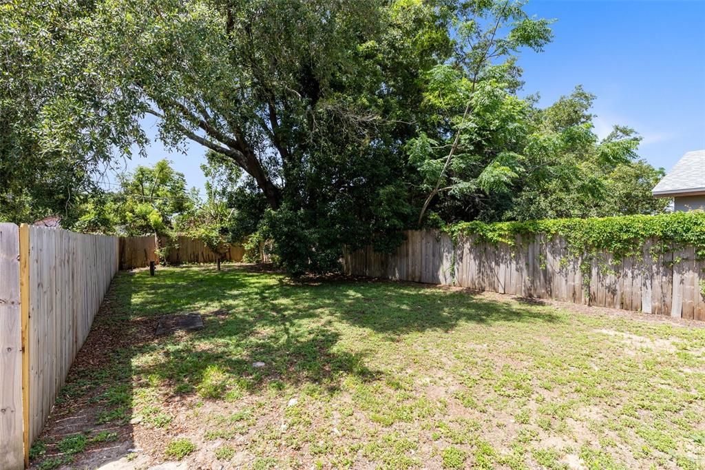 For Sale: $339,000 (4 beds, 2 baths, 1866 Square Feet)