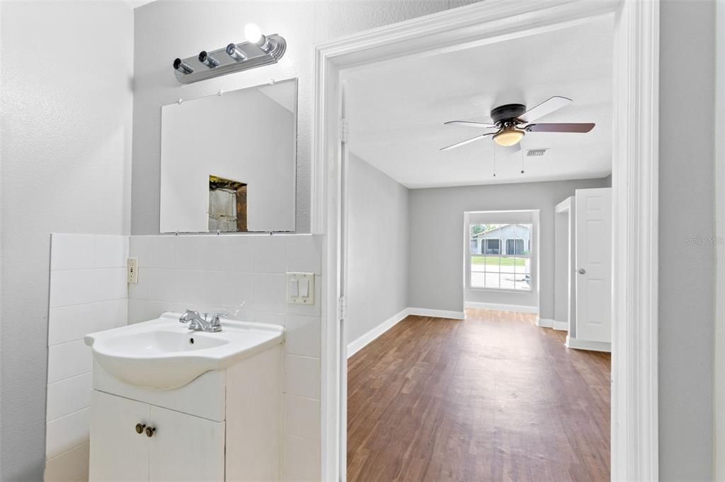 For Sale: $339,000 (4 beds, 2 baths, 1866 Square Feet)