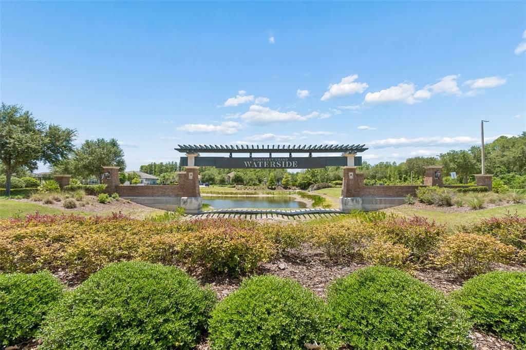 Active With Contract: $799,999 (5 beds, 3 baths, 3176 Square Feet)