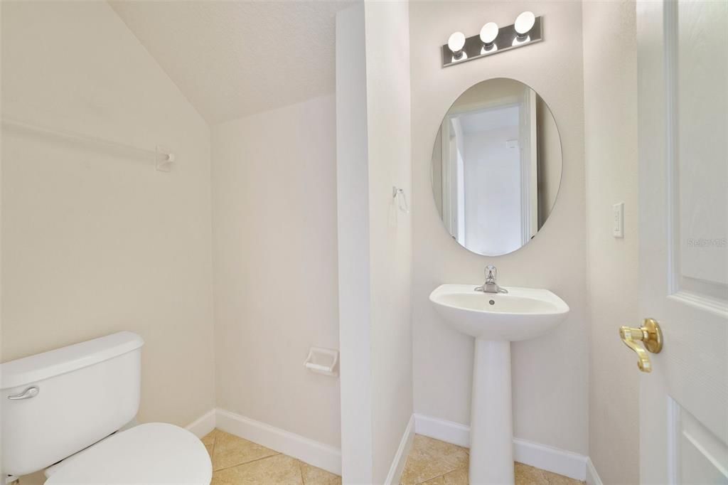 В аренду: $2,595 (4 спален, 2 ванн, 2296 Квадратных фут)