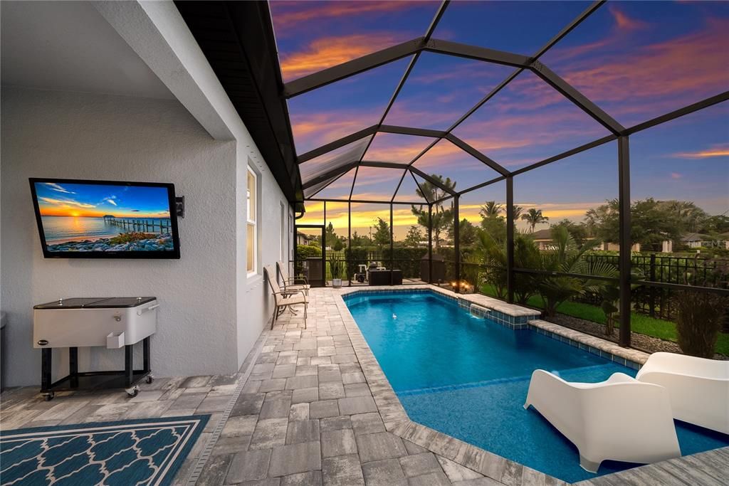 For Sale: $599,900 (4 beds, 2 baths, 2168 Square Feet)